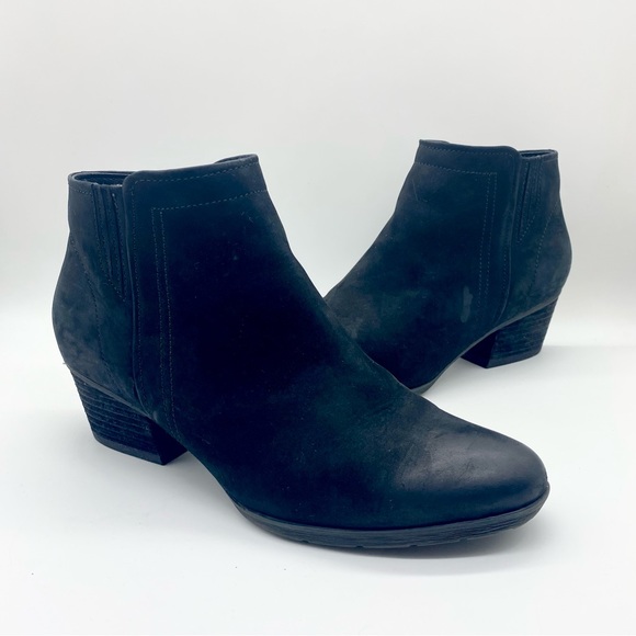 Blondo Shoes - Blondo Black Leather Waterproof Ankle Booties 9
